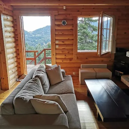 Aroania Chalet Kalavryta